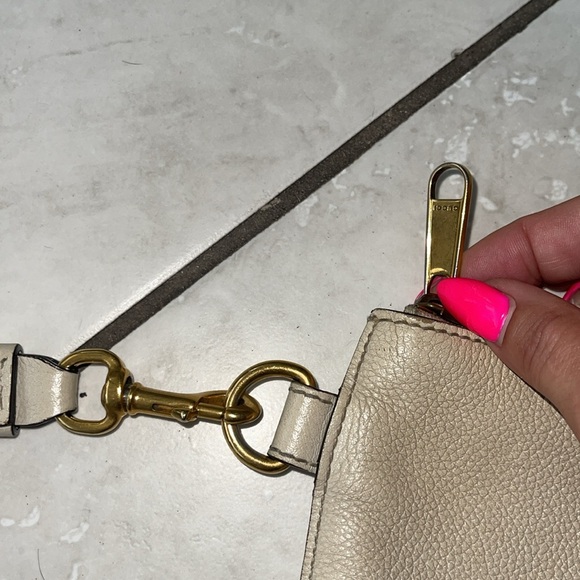 GUCCI BAG! - Picture 8 of 13